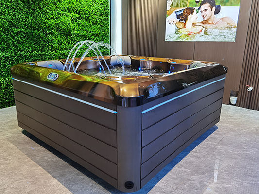 5 Person Luxury Durable Hot Tub Outdoor living Hydro Massage Spa Tub With Powerful Jets